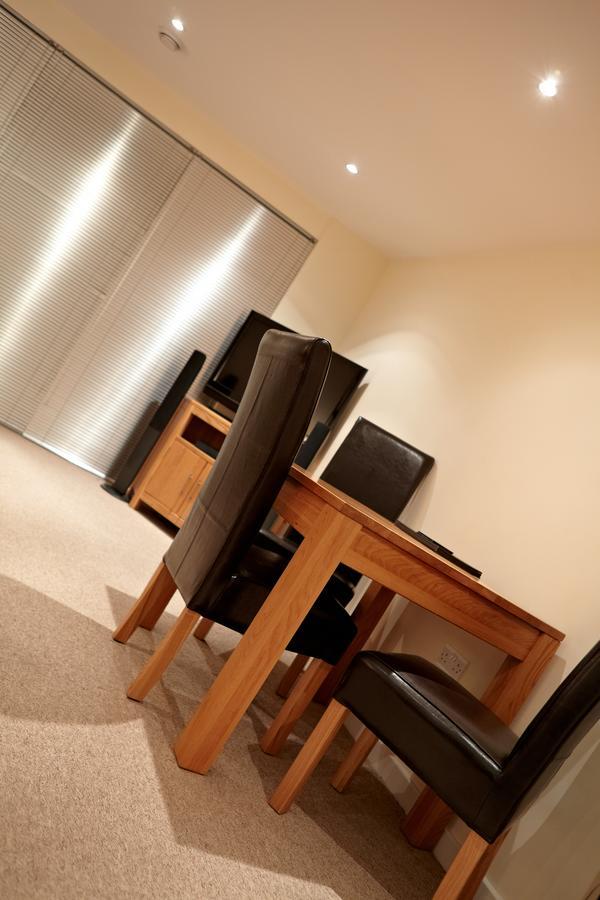The Paramount By Flying Butler * Swindon