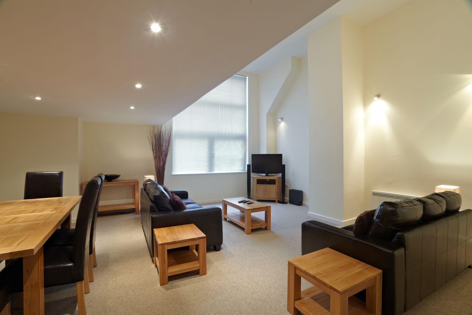 Apartment The Paramount By Flying Butler *
